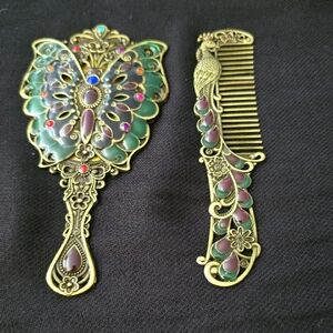 Vintage-Inspired Gold and Green Hair Comb Set
